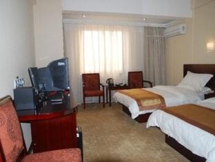 Bajun Hotel Kunming Exterior photo